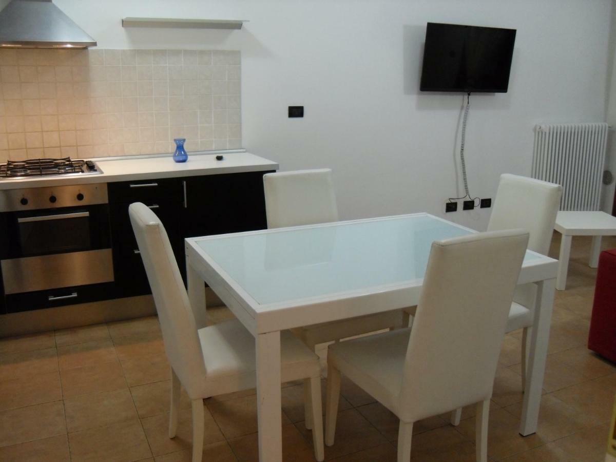 Apartment In The Green La Spezia Exterior photo